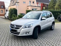 Silber Gebraucht 2008 VW Tiguan Sportline SUV | 7.900 € (Fairer Preis)