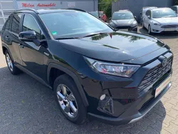 Attitude black Gebraucht 2021 Toyota RAV4 Hybrid Team SUV | 31.950 € (Superpreis)