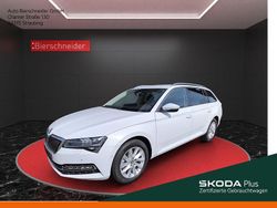 Graphitegrau metallic Gebraucht 2024 Skoda Superb Style Kombi | 32.490 € (Superpreis)