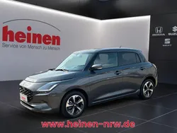 Grau Gebraucht 2025 Suzuki Swift Comfort+ Limousine | 17.380 €