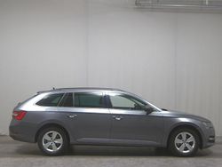Grau Gebraucht 2022 Skoda Superb Ambition Kombi | 16.980 € (Superpreis)