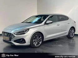 Silber Gebraucht 2020 Hyundai i30 Kombi | 16.499 € (Guter Preis)