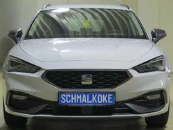 Nevada white (metallic) Gebraucht 2024 Seat Leon FR Kombi | 26.500 € (Guter Preis)