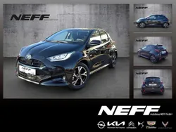 Mysticschwarz mica Neu 2024 Toyota Yaris Hybrid Style Limousine | 23.390 € (Superpreis)