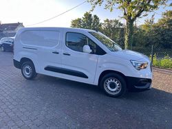 Weiß Gebraucht 2021 Opel Combo Edition Van / Kleinbus | 11.500 € (Superpreis)