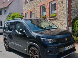 Schwarz Gebraucht 2019 Peugeot Rifter GT-line Van / Kleinbus | 18.100 €