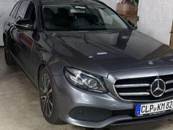Grau Gebraucht 2017 Mercedes E200 Avantgarde Kombi | 18.500 € (Fairer Preis)