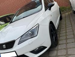 Weiß Gebraucht 2012 Seat Ibiza Kleinwagen | 4.000 € (Fairer Preis)