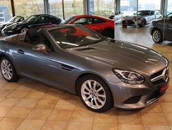 Grau Gebraucht 2017 Mercedes SLC200 Cabrio | 24.800 € (Fairer Preis)