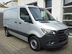 Lackfarb iridiumsilber mb 9775 Gebraucht 2019 Mercedes Sprinter Van | 20.890 € (Fairer Preis)