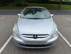 Grau Gebraucht 2004 Peugeot 307 CC Basis Cabrio | 1.500 € (Fairer Preis)