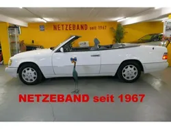 Polarweiß Gebraucht 1994 Mercedes E320 Classic Cabrio | 28.950 €