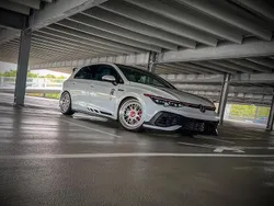 Weiß Gebraucht 2021 VW Golf VIII GTI Clubsport Limousine | 31.000 €