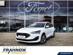 Weiß Gebraucht 2023 Ford Focus Titanium Kombi | 22.985 € (Fairer Preis)
