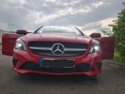 Rot Gebraucht 2016 Mercedes CLA220 Shooting Brake Urban Kombi | 17.900 € (Guter Preis)