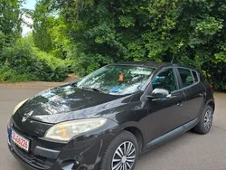 Schwarz Gebraucht 2010 Renault Mégane III Expression Limousine | 3.268 € (Guter Preis)
