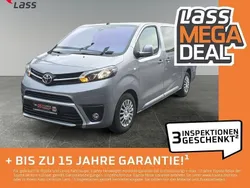 Silber Gebraucht 2024 Toyota Proace Verso Kombi | 34.980 € (Fairer Preis)