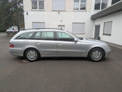 Silber Gebraucht 2005 Mercedes 280 Kombi | 3.990 €