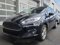Schwarz Gebraucht 2016 Ford Fiesta Titanium Kleinwagen | 7.400 € (Fairer Preis)