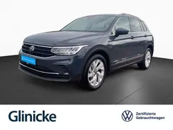 Grau Gebraucht 2024 VW Tiguan Move SUV | 28.833 € (Superpreis)