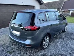 Grau Gebraucht 2017 Opel Zafira Edition Van / Kleinbus | 7.000 € (Superpreis)