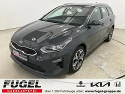 Grau Gebraucht 2021 Kia Ceed | 16.995 € (Guter Preis)