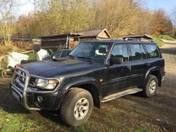 Schwarz Gebraucht 2001 Nissan Patrol SUV | 8.950 € (Guter Preis)