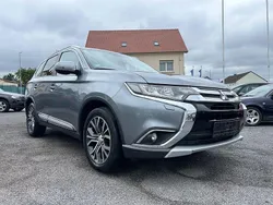 Grau Gebraucht 2016 Mitsubishi Outlander SUV | 14.290 € (Fairer Preis)