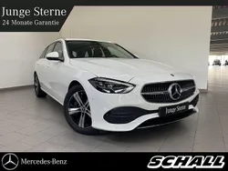 Weiß Gebraucht 2024 Mercedes C200 Avantgarde Limousine | 38.299 € (Superpreis)