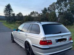 Silber Gebraucht 2003 BMW 320 M Sport Kombi | 4.000 € (Fairer Preis)