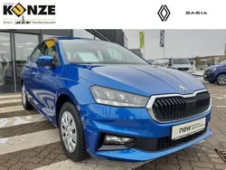 Grau highlandgrau (grau) metallic Gebraucht 2020 Renault Kadjar LIMITED Deluxe SUV | 16.490 € (Fairer Preis)