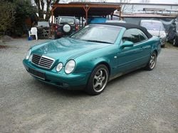 Blau Gebraucht 1998 Mercedes CLK230 Avantgarde Cabrio | 6.990 € (Fairer Preis)