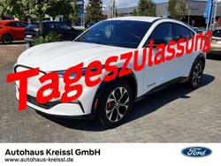 Space white Neu 2024 Ford Mustang Mach-E SUV | 57.750 € (Teuer)
