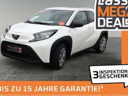 Weiß Gebraucht 2025 Toyota Aygo X Business Edition SUV | 17.980 € (Etwas zu teuer)