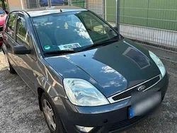 Gebraucht 2003 Ford Fiesta Kleinwagen | 850 € (Fairer Preis)
