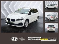 Alpinweiss iii Gebraucht 2020 BMW 218 Gran Tourer Advantage Van / Kleinbus | 17.890 € (Fairer Preis)