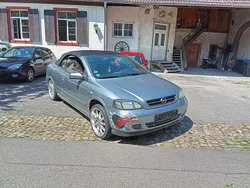 Grau Gebraucht 2003 Opel Astra Cabriolet Edition Cabrio | 1.800 € (Guter Preis)