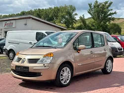 Braun Gebraucht 2005 Renault Modus Initiale Van / Kleinbus | 3.990 €