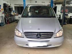 Silber Gebraucht 2007 Mercedes Viano Van / Kleinbus | 7.000 €