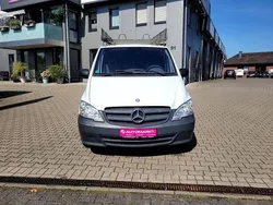 Weiß Gebraucht 2013 Mercedes Vito Van / Kleinbus | 6.990 € (Fairer Preis)