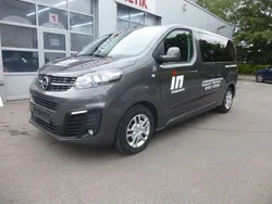 Grau Gebraucht 2019 Opel Zafira Life Selection Van | 19.999 € (Guter Preis)