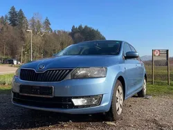 Blau Gebraucht 2013 Skoda Rapid Ambition Limousine | 6.500 € (Fairer Preis)