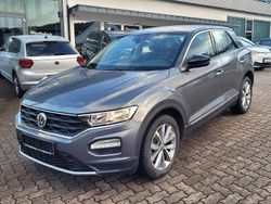 Indiumgrau Gebraucht 2018 VW T-Roc Style SUV | 16.700 € (Fairer Preis)