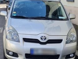 Silber Gebraucht 2008 Toyota Corolla Verso Van / Kleinbus | 2.000 € (Guter Preis)