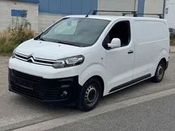 Weiß Gebraucht 2017 Citroën Jumpy Profi Van / Kleinbus | 5.999 € (Superpreis)