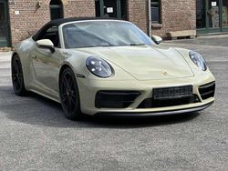 Iridiumgreen metallic Gebraucht 2023 Porsche 911 Carrera GTS Cabrio | 169.790 € (Teuer)