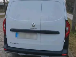Weiß Gebraucht 2025 Renault Kangoo Van / Kleinbus | 14.500 €