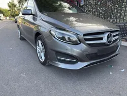 Gebraucht 2018 Mercedes B200 Van / Kleinbus | 15.000 € (Fairer Preis)