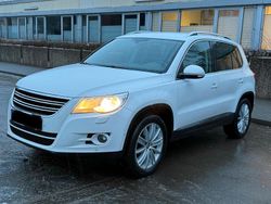 Weiß Gebraucht 2011 VW Tiguan Team SUV | 6.000 € (Guter Preis)