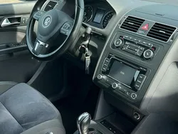 Grau Gebraucht 2012 VW Touran Van / Kleinbus | 11.500 € (Etwas zu teuer)